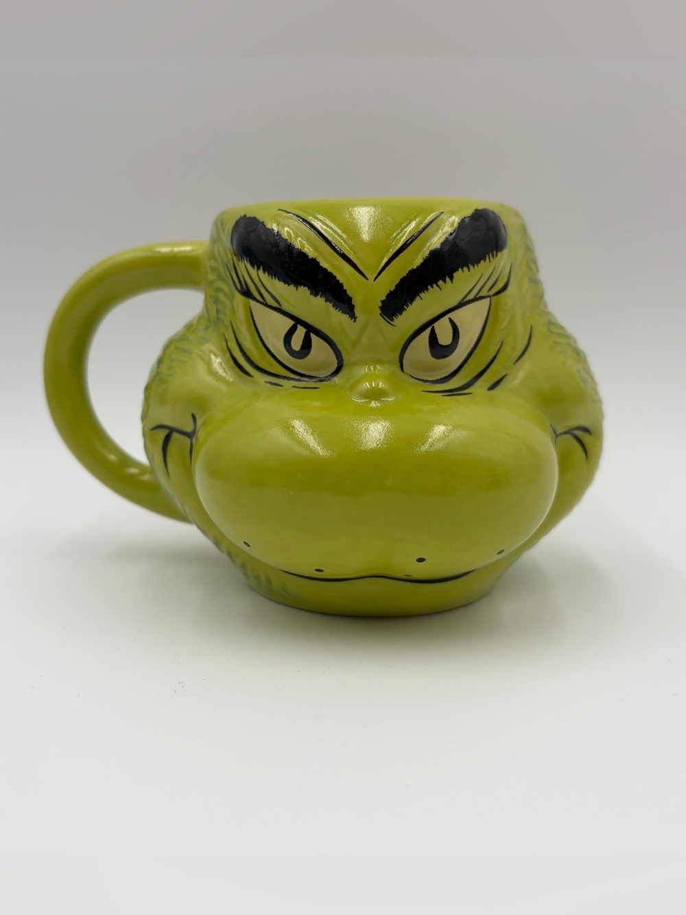 The Grinch Universal Studios 3D Sculptured Figural Coffee Mug Dr Seuss Christmas